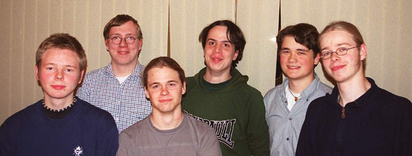 Der Vorstand nach seiner Wahl 2000: Rasmus Hachmann (von links), Kay Goebel, Torsten Sorger, Mirko Neumann, Jan Hauser und Hauke Hachmann